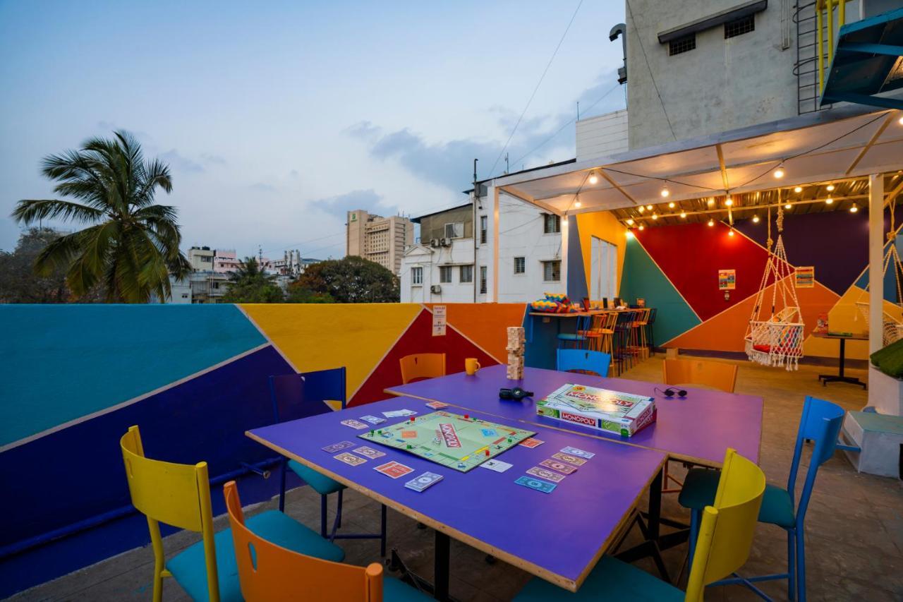 goSTOPS Bengaluru Luaran gambar